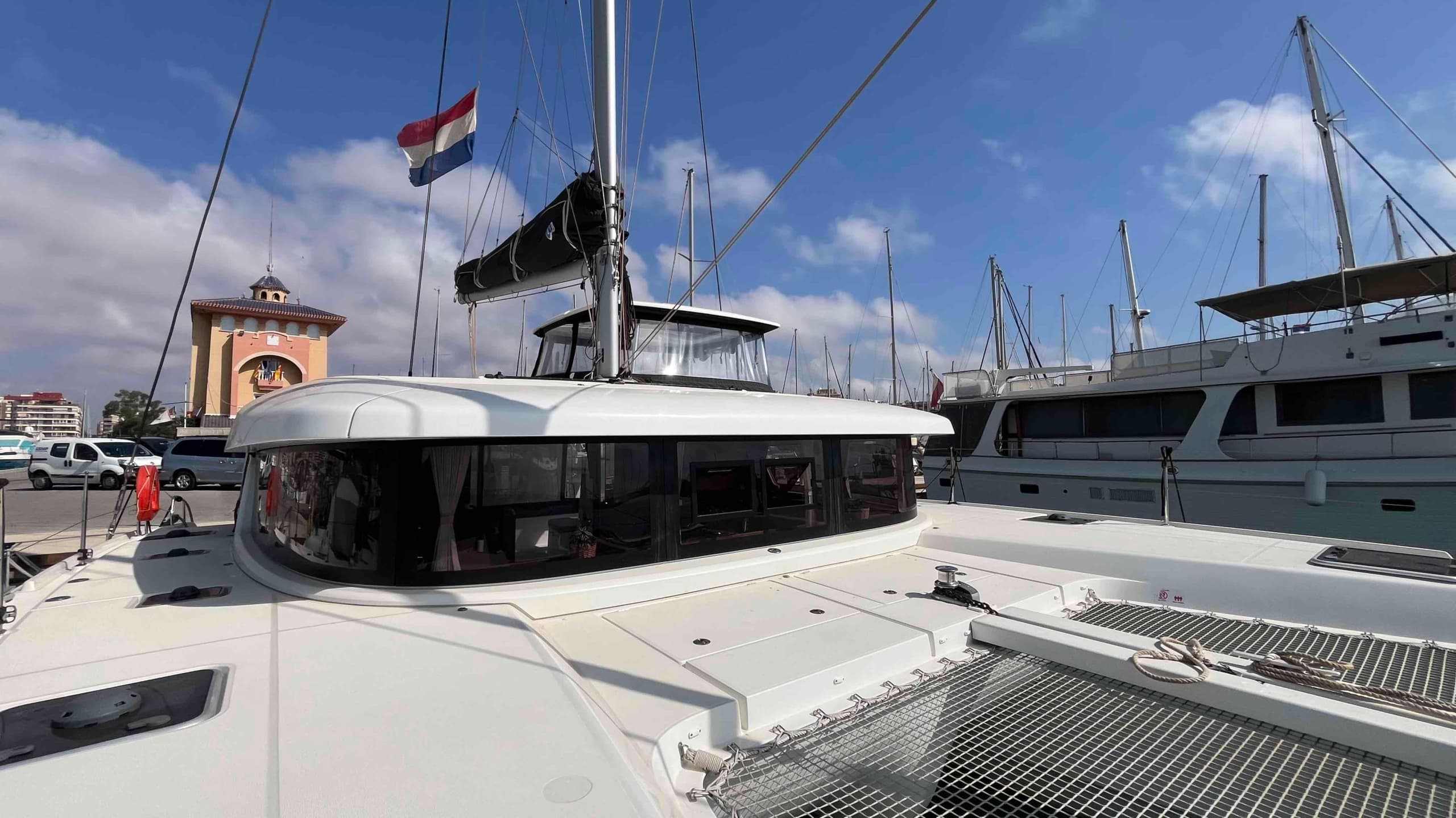 Lagoon 42 5