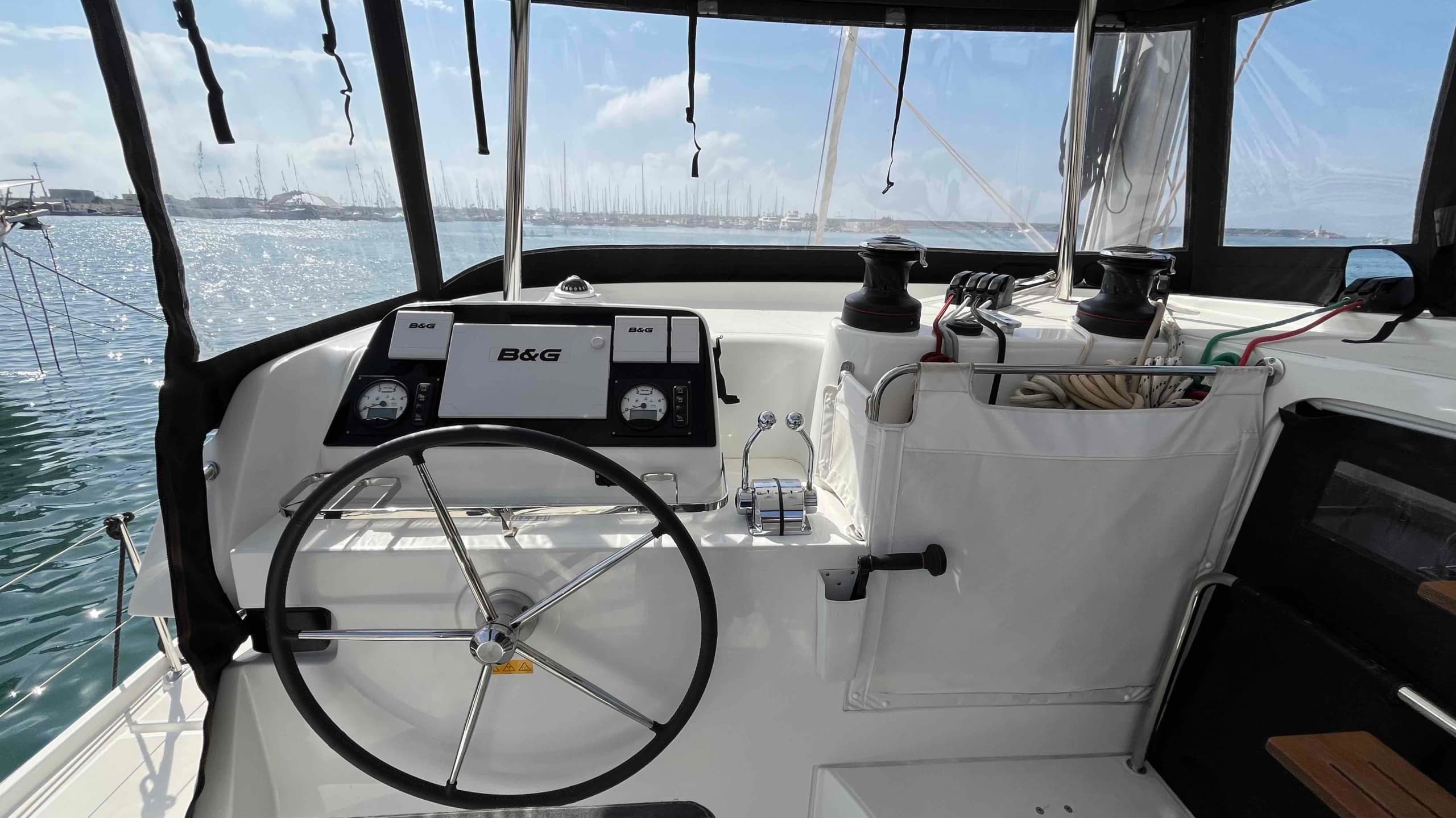 Lagoon 42 10