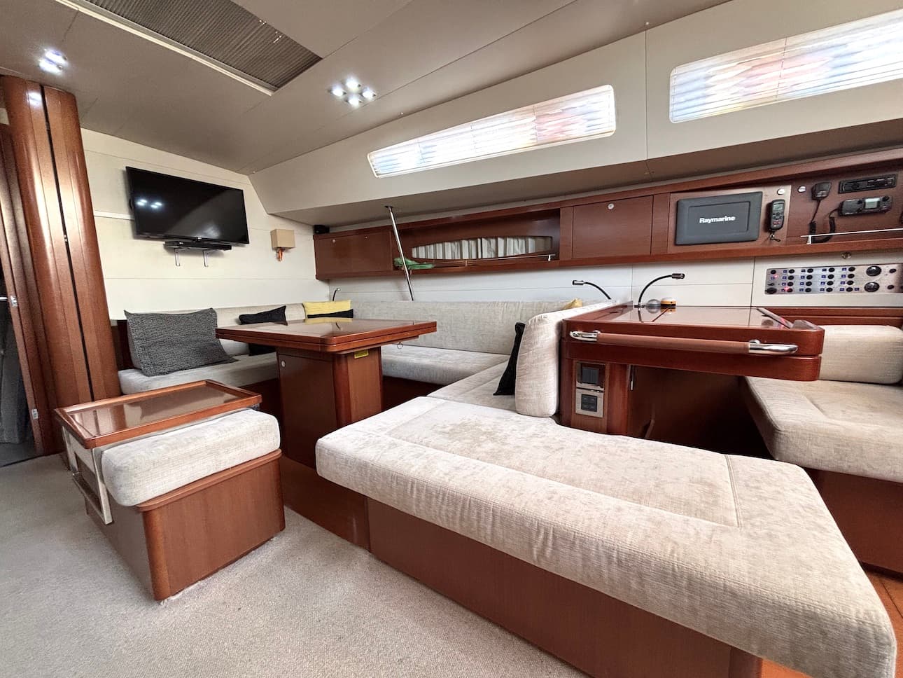 BENETEAU OCEANIS 58 11