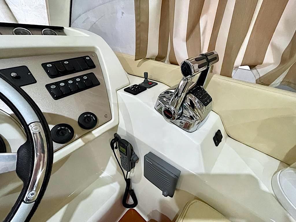 Jeanneau Prestige 39 Fly 7