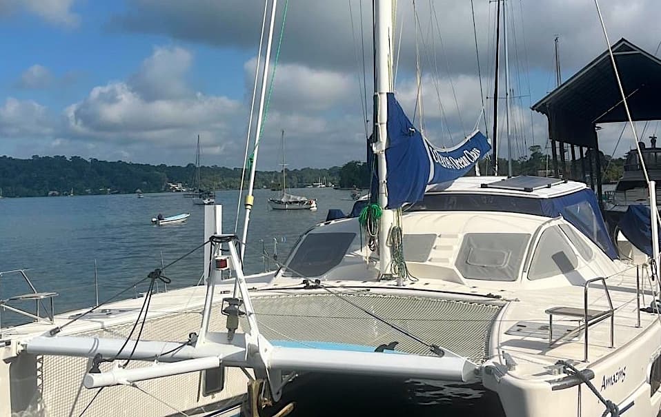 CATANA 471 4