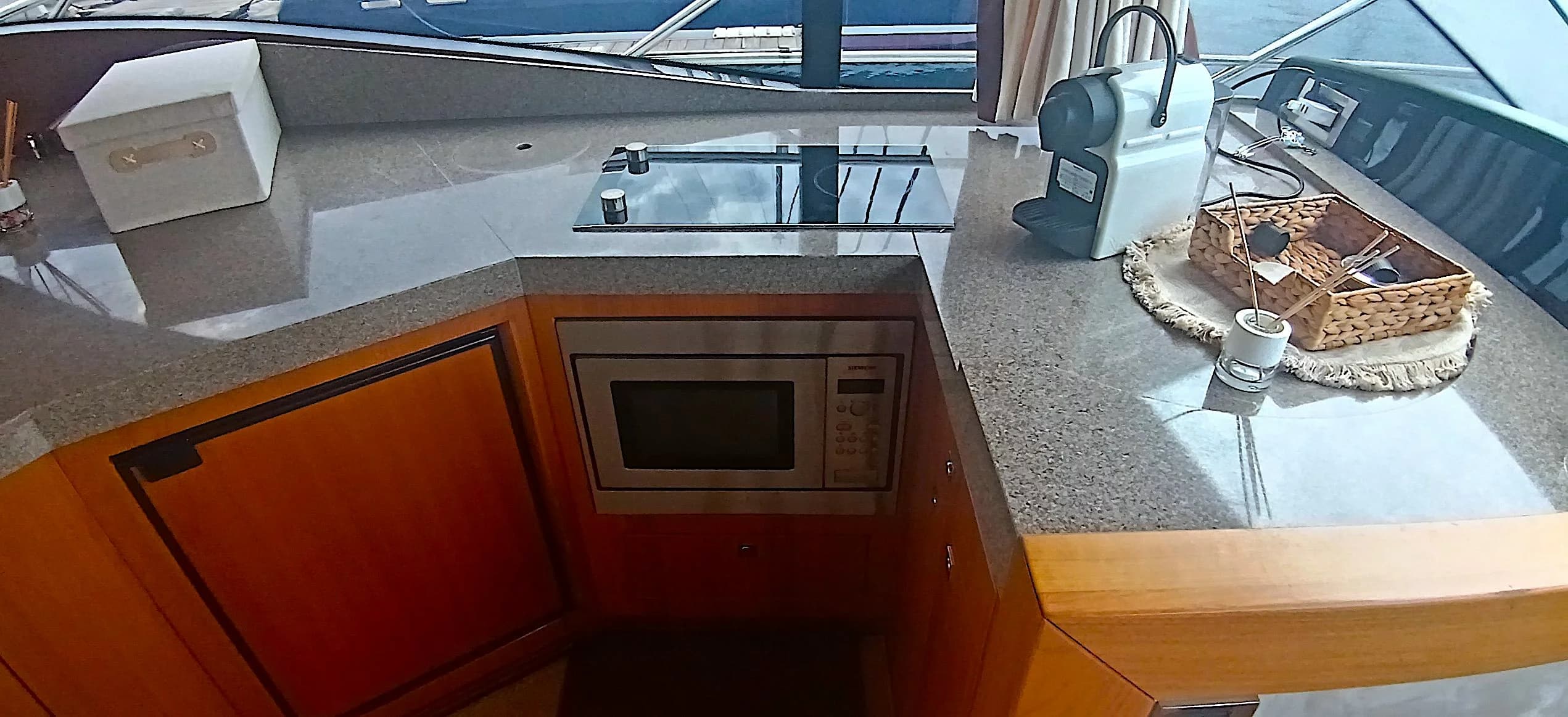 Galeon 440 Fly 21