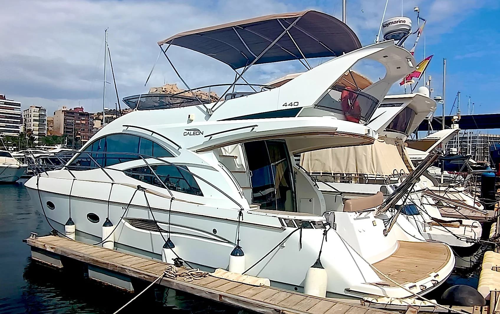 Galeon 440 Fly 3