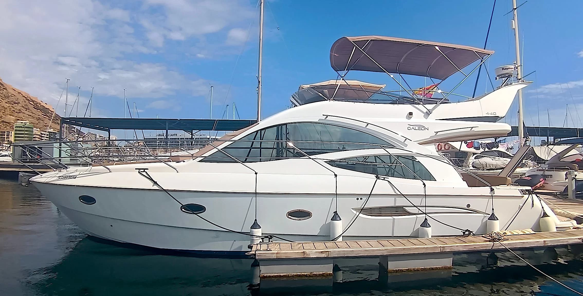 Galeon 440 Fly