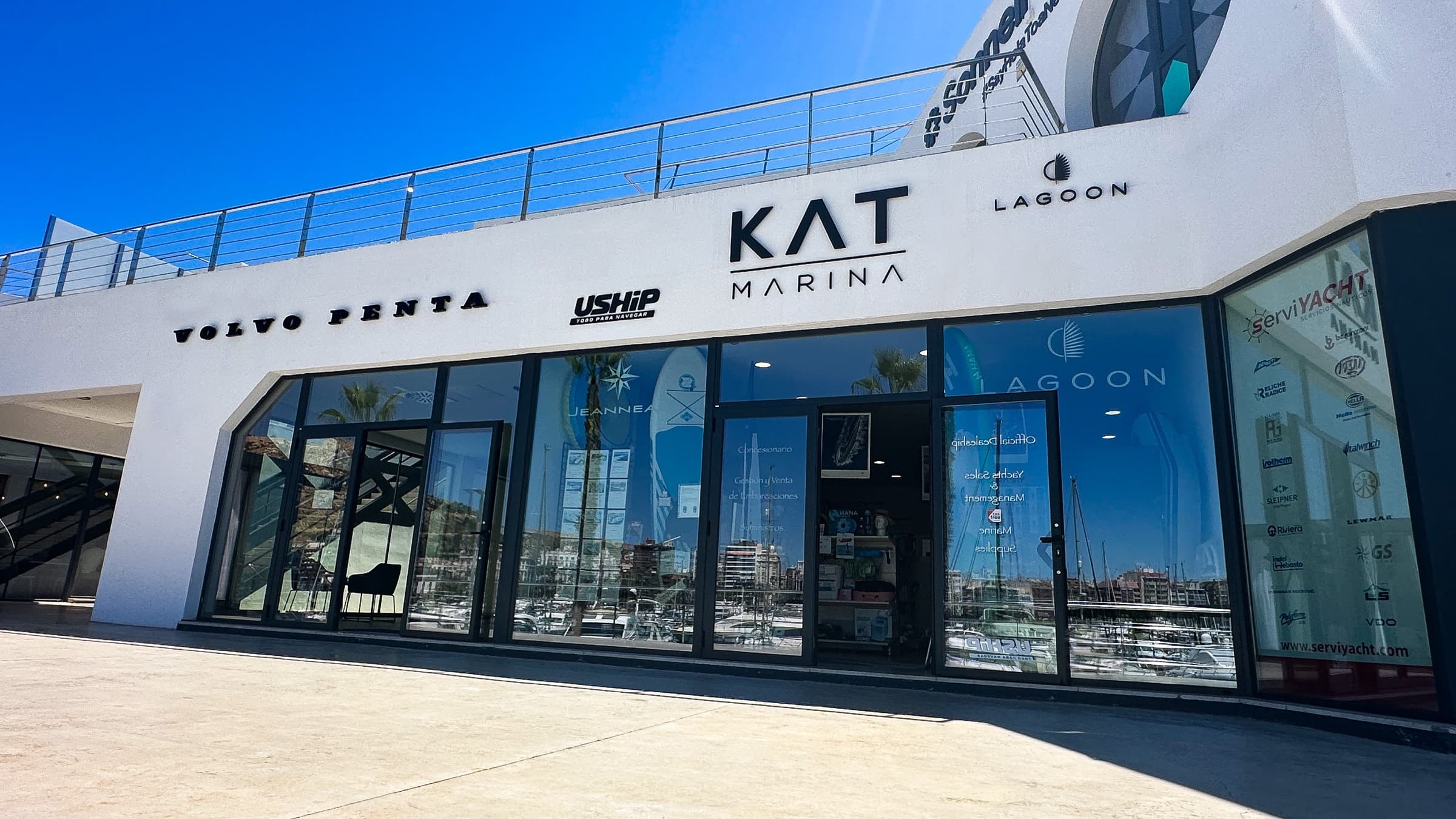 Bureau Kat Marina à Alicante