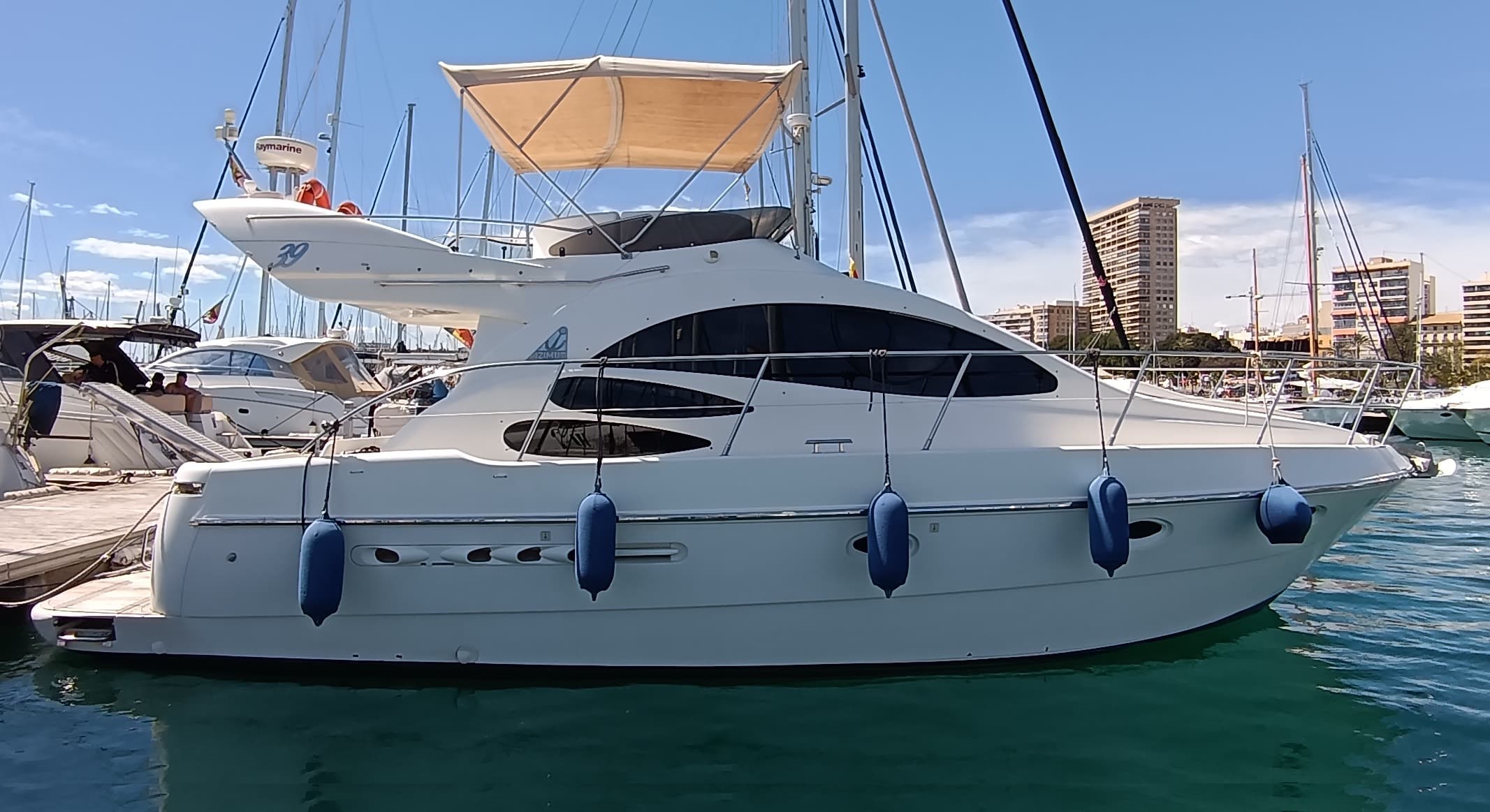 Azimut 39